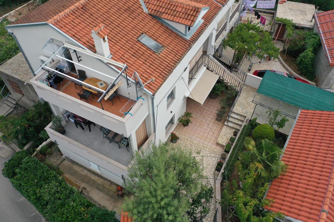 Apartments House ריסיקה מראה חיצוני תמונה