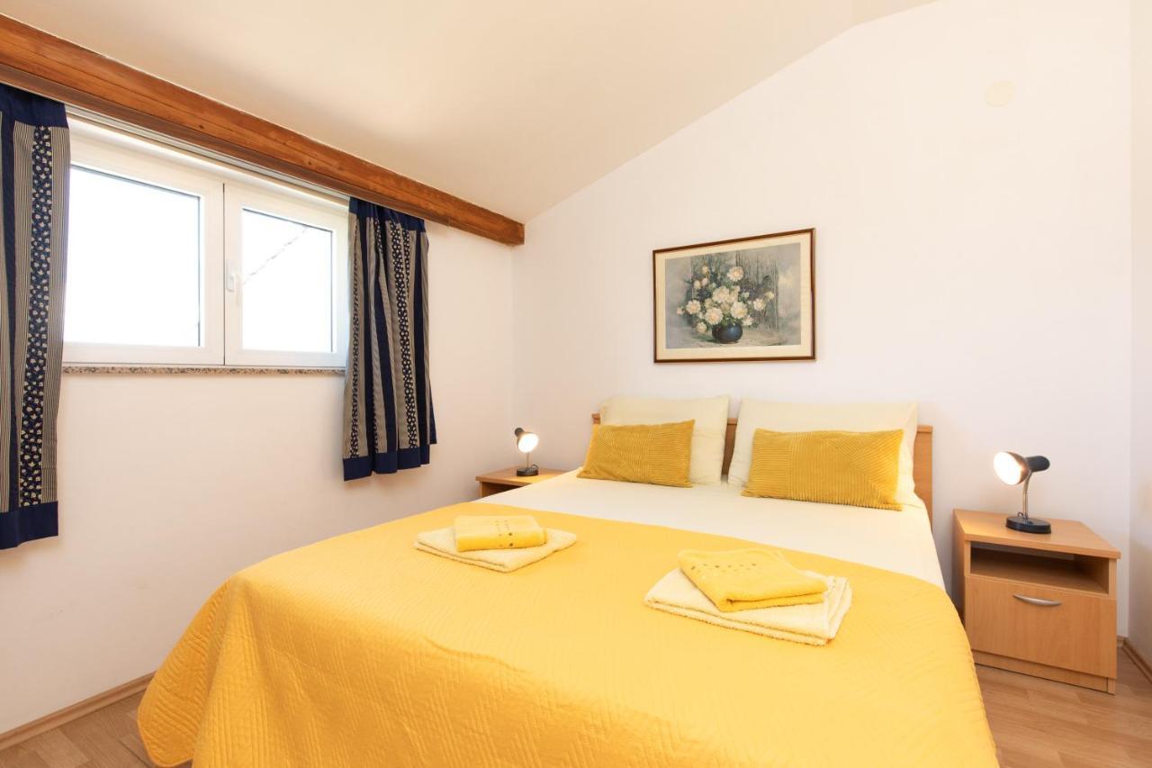 Apartments House ריסיקה מראה חיצוני תמונה